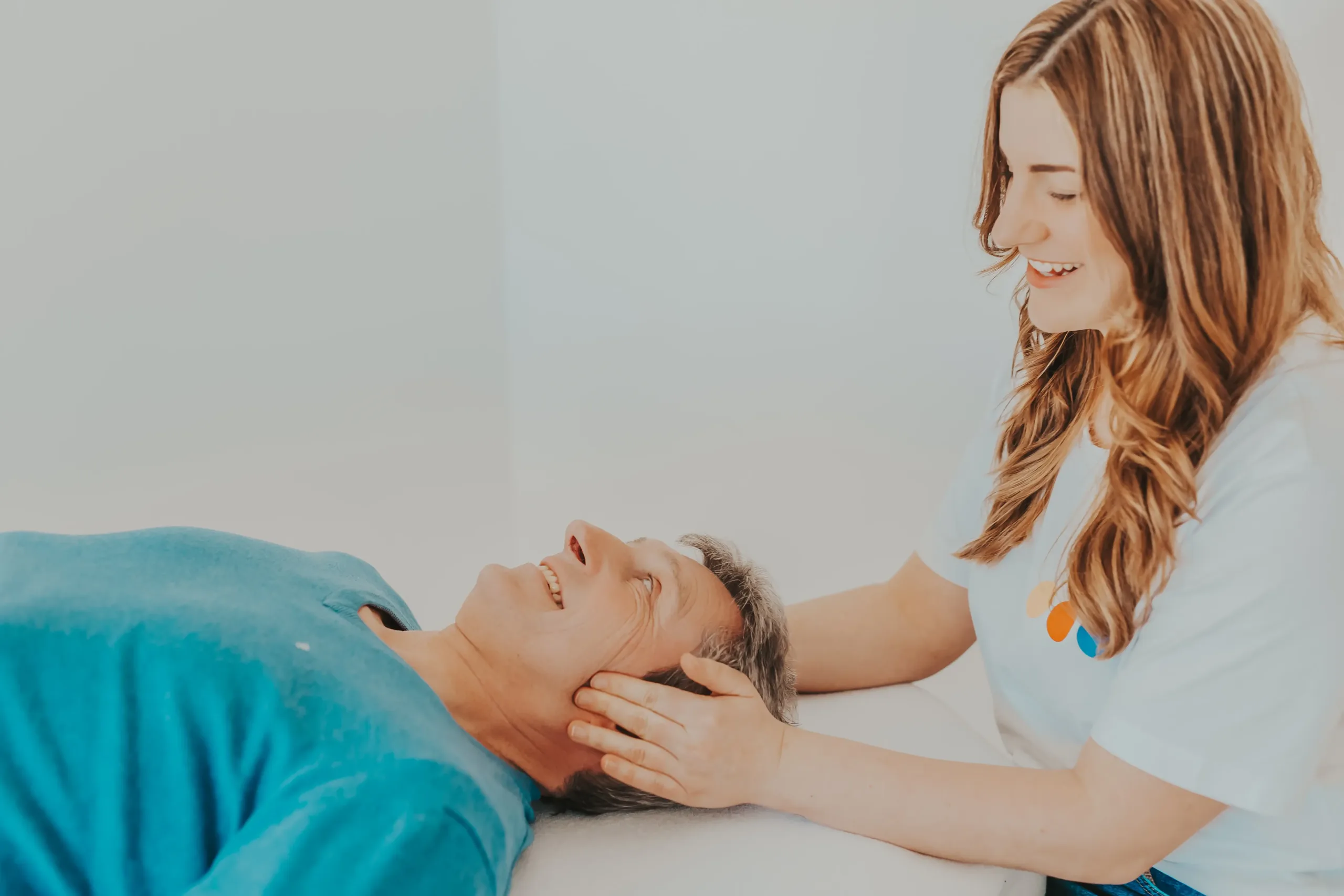 Kiefermassage Leonie Franz Mann